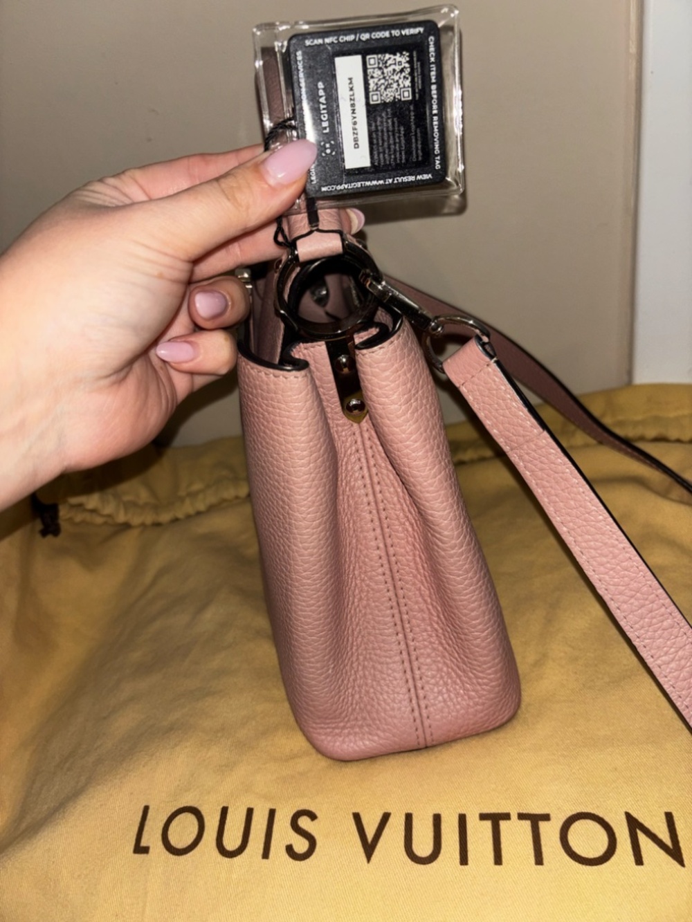 Pink LV Louis Vuitton Capucines BB - Picture 10 of 16